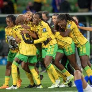 REGGAE GIRLZ WON OUR HEARTS!
