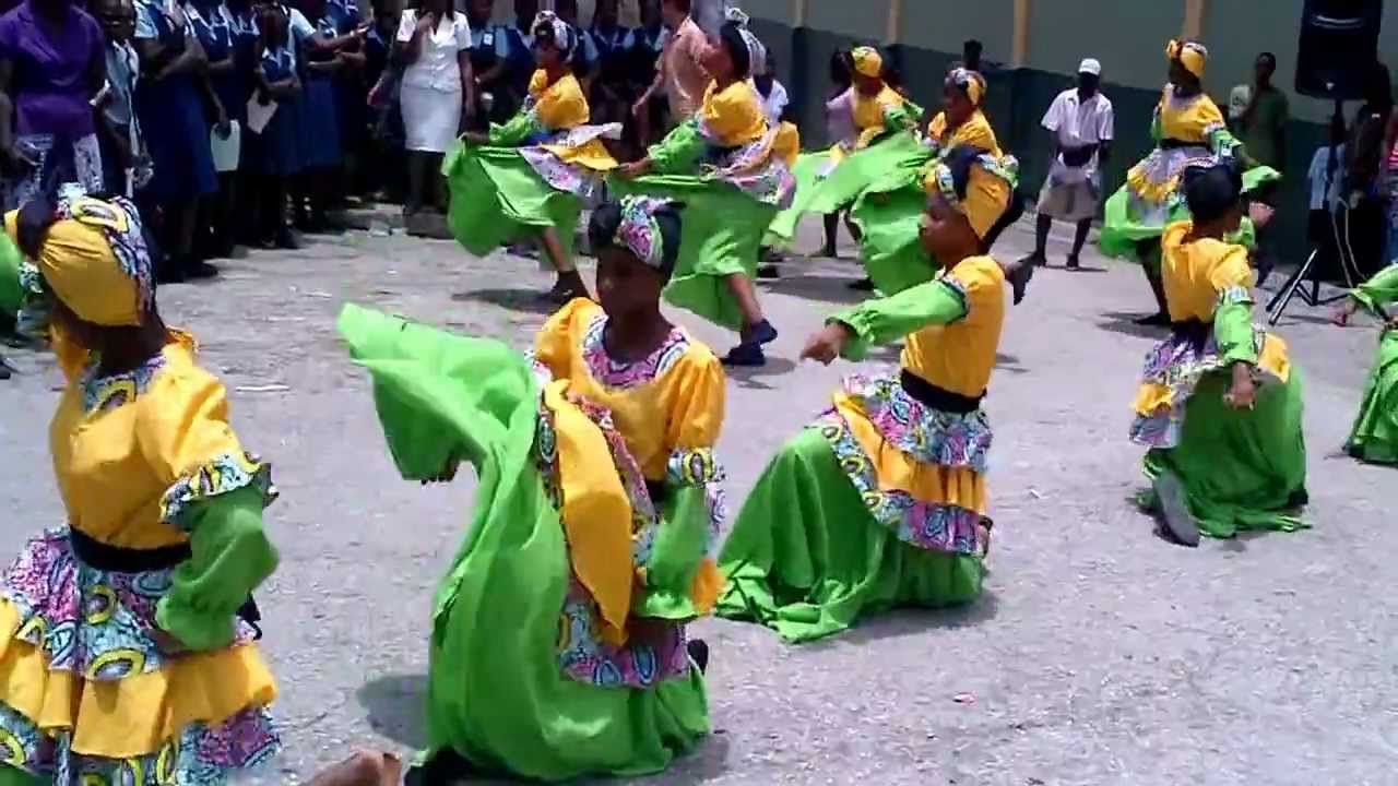 Crazy Jamaican Dancing