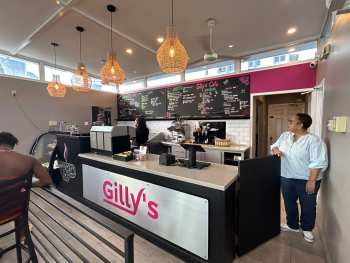 Gilly's Cafe 